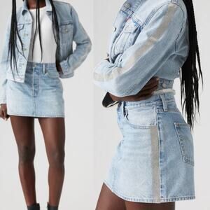 Levi’s Denim Icon Mini Skirt Silver Tuxedo Stripe Size 30 NWT